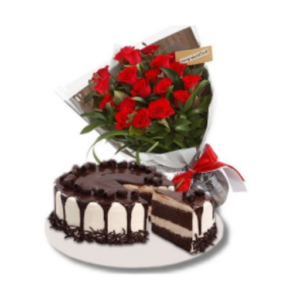 12-Red-Roses-with-Tiramisu-Cake