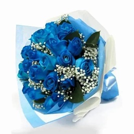 15-Blue-Roses-Bouquet