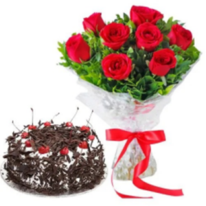 Black-Forest-Cake-with-Red-Roses-Bouquet